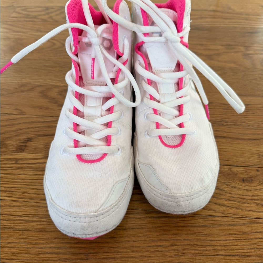 RUDIS Wrestling Shoes - White and Pink